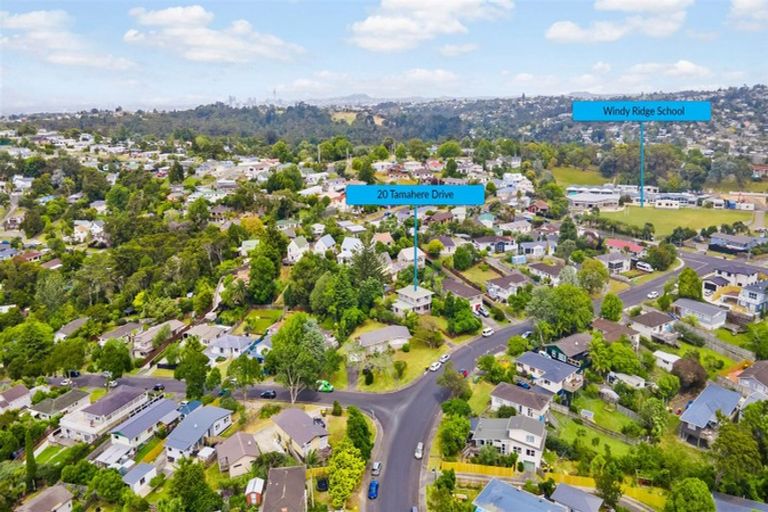 Photo of property in 20 Tamahere Drive, Glenfield, Auckland, 0629