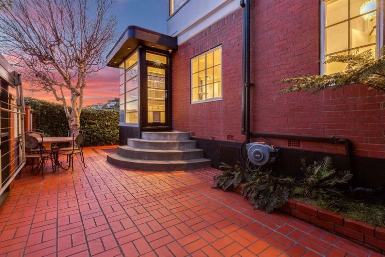 Photo of property in 64 Amritsar Street, Khandallah, Wellington, 6035