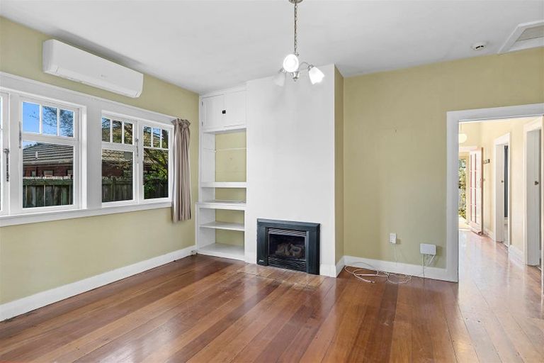 Photo of property in 12 Pohutukawa Street, Woburn, Lower Hutt, 5010