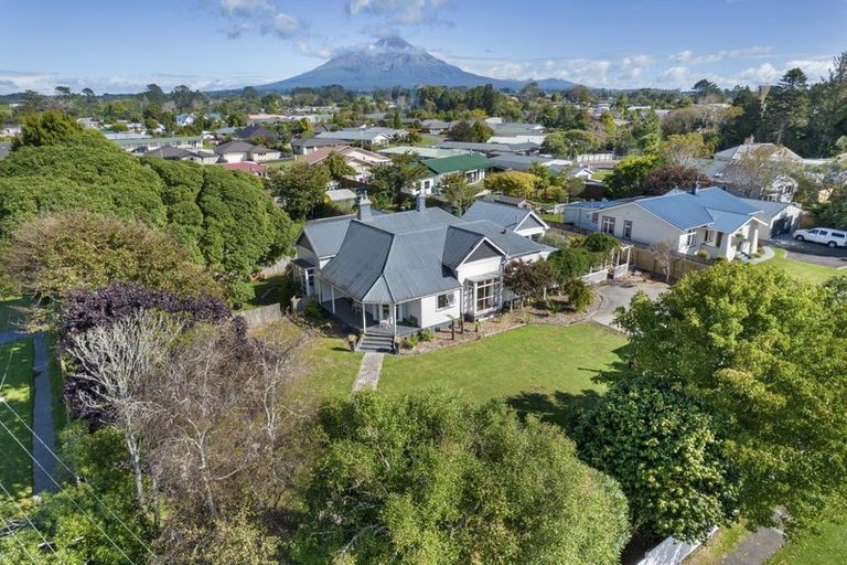 Photo of property in 26 Regan Street, Stratford, 4332