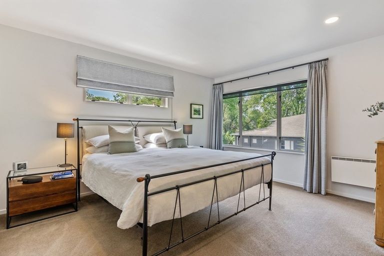 Photo of property in 25 Bemrose Place, Cockle Bay, Auckland, 2014