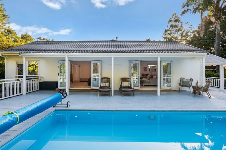 Photo of property in 316 Upper Waiwera Road, Puhoi, Silverdale, 0994
