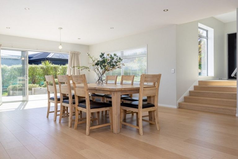 Photo of property in 18 Clutha Place, Wanaka, 9305