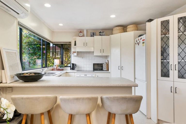 Photo of property in 2/17 Arthur Road, Hillpark, Auckland, 2102
