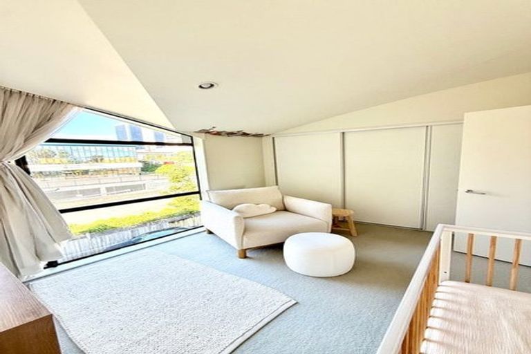 Photo of property in 35e Northcroft Street, Takapuna, Auckland, 0622