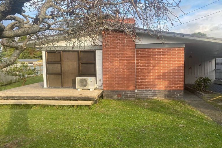 Photo of property in 4 Oregon Place, Papakura, 2110