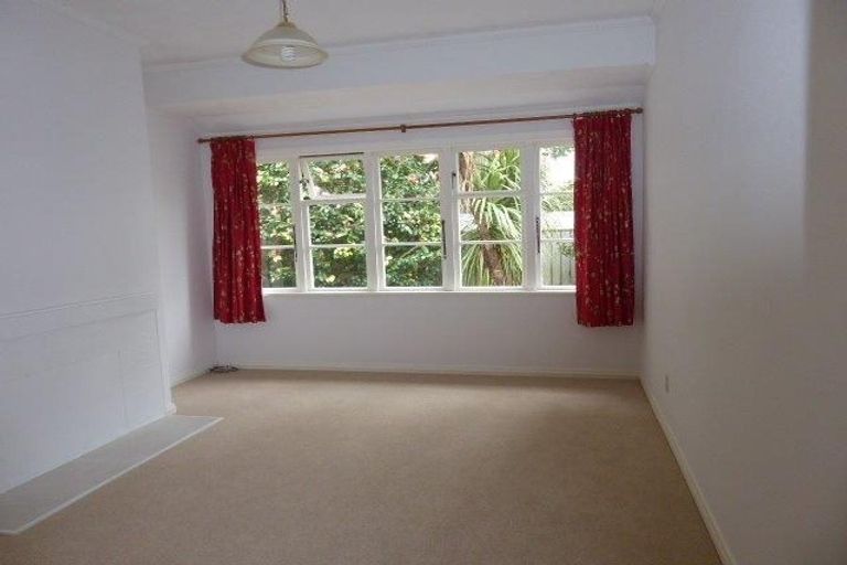 Photo of property in 5 Fry Street, Boulcott, Lower Hutt, 5010