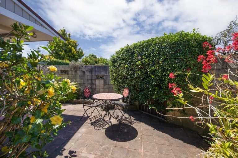 Photo of property in 1/10 Avondale Road, Taradale, Napier, 4112