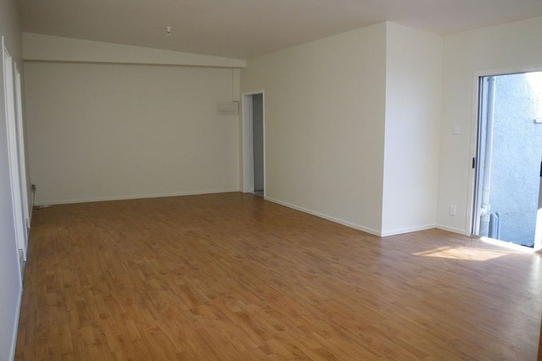 Photo of property in 52c Alfriston Road, Manurewa East, Auckland, 2102