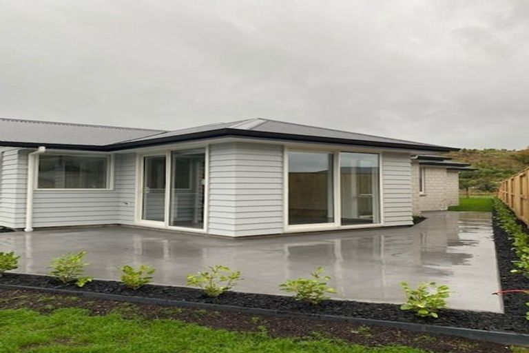 Photo of property in 62 Pakanga Grove, Pyes Pa, Tauranga, 3112