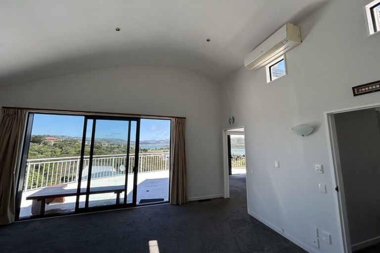 Photo of property in 59a Mana View Road, Paremata, Porirua, 5026