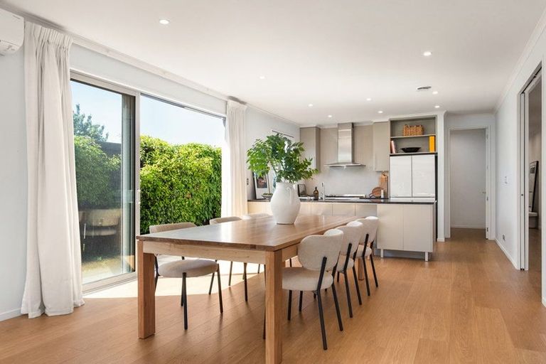 Photo of property in 57 Idris Road, Fendalton, Christchurch, 8052