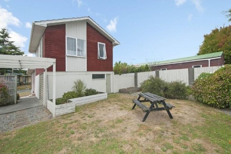 Photo of property in 1 Moehau Grove, Trentham, Upper Hutt, 5018