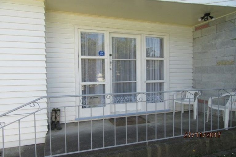 Photo of property in 329 Waiwhetu Road, Fairfield, Lower Hutt, 5011