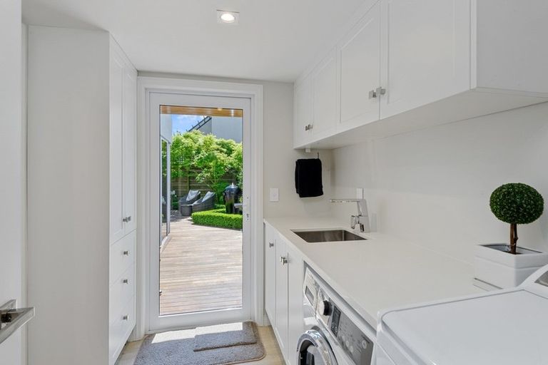 Photo of property in 79b Leinster Road, Merivale, Christchurch, 8014