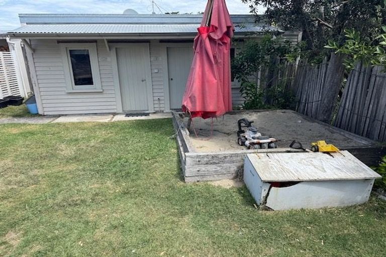 Photo of property in 13 Moori Road, Waimarama, 4294