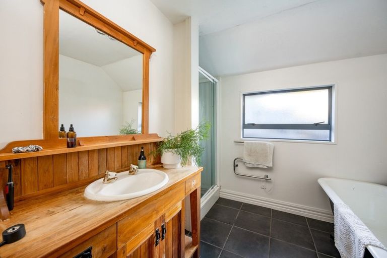 Photo of property in 47 Lagoon Avenue, Albert Town, Wanaka, 9305