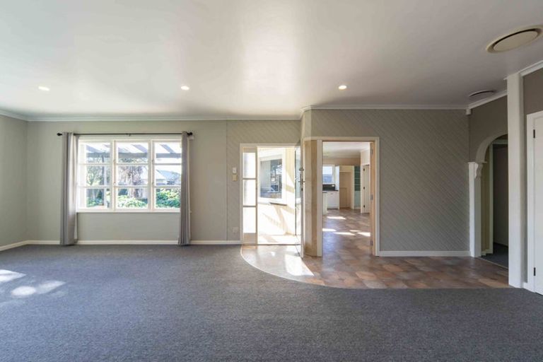 Photo of property in 52 Enderley Avenue, Enderley, Hamilton, 3214