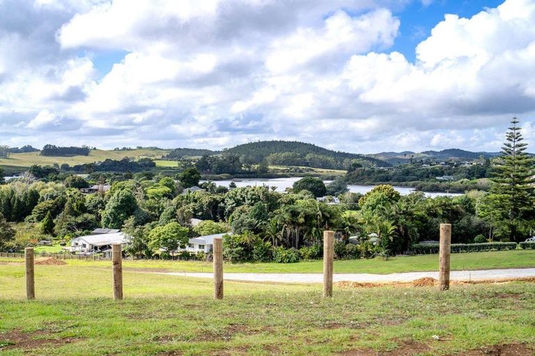 Photo of property in 77 Skudders Beach Road, Kerikeri, 0294