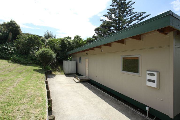 Photo of property in 14b Main Road, Raglan, 3225