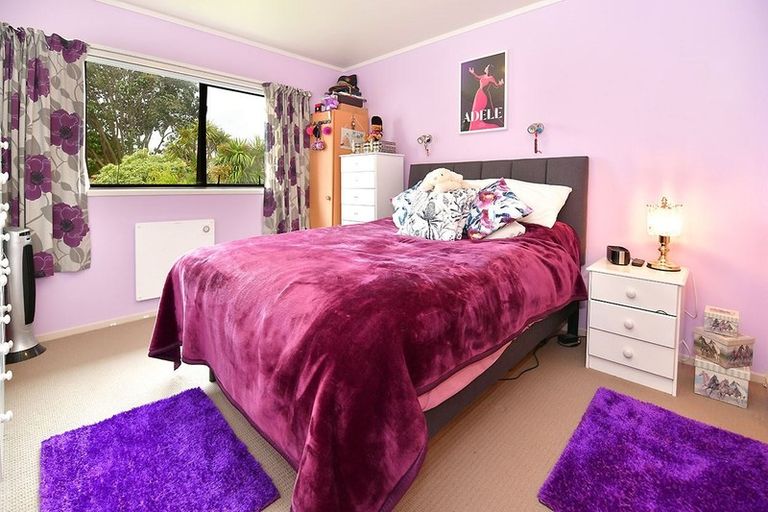 Photo of property in 5b Melanie Place, Orewa, 0931