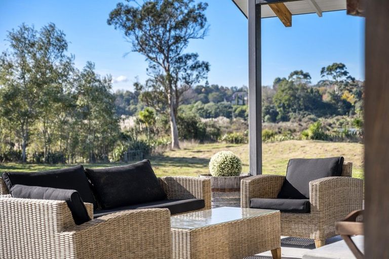 Photo of property in 126 Blackbridge Road, Karaka, Papakura, 2580
