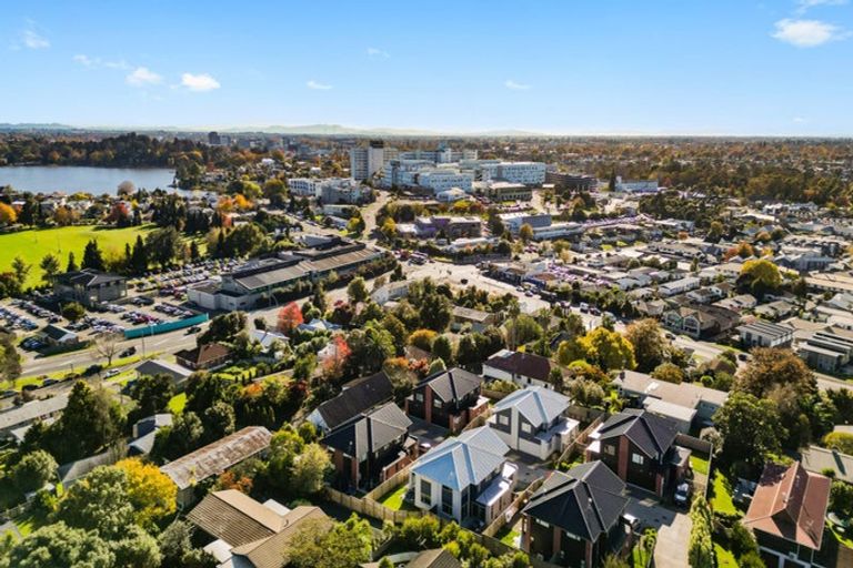 Photo of property in 10/18u Mahoe Street, Melville, Hamilton, 3206