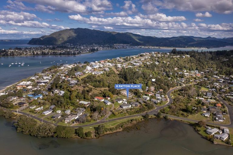 Photo of property in 8 Patton Place, Tairua, 3508