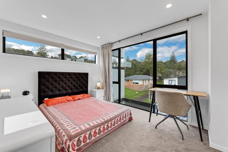 Photo of property in 5a Agincourt Street, Glenfield, Auckland, 0629