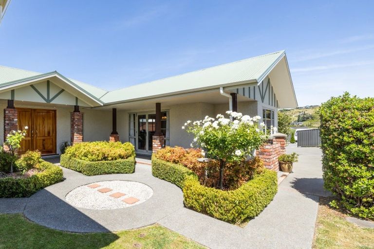 Photo of property in 129 Kent Terrace, Taradale, Napier, 4112