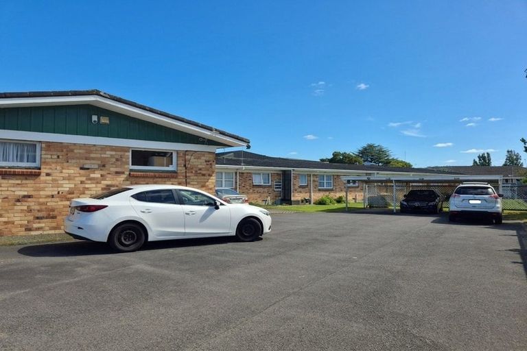 Photo of property in 2/109a Kolmar Road, Papatoetoe, Auckland, 2025