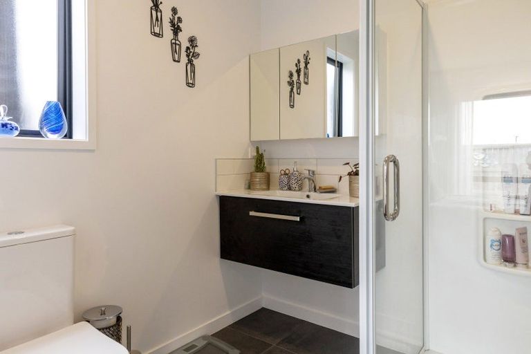 Photo of property in 43 Harakeke Drive, Wharewaka, Taupo, 3330