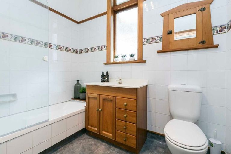 Photo of property in 71a Ira Street, Miramar, Wellington, 6022