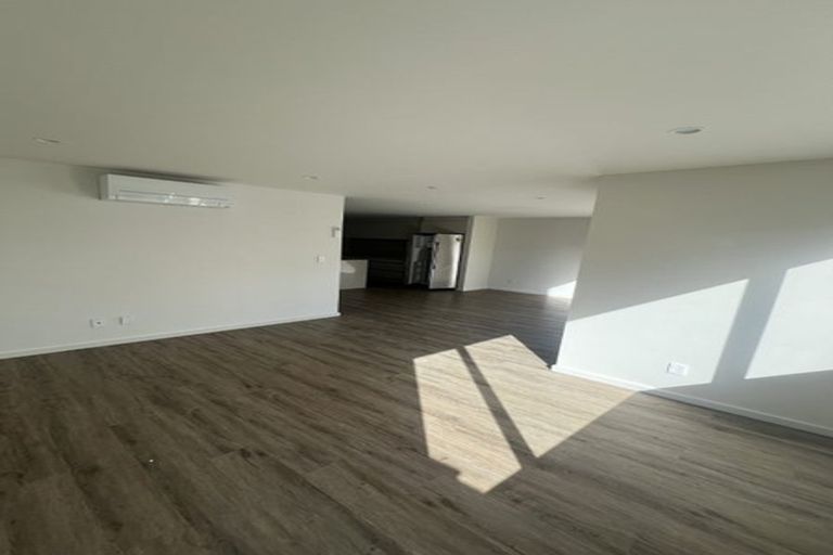 Photo of property in 3 Gunn Way, Hobsonville, Auckland, 0616