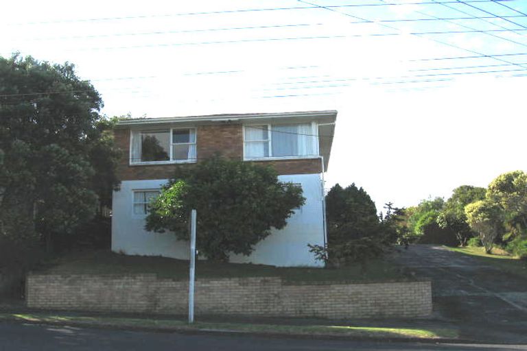 Photo of property in 117 Golf Road, New Lynn, Auckland, 0600