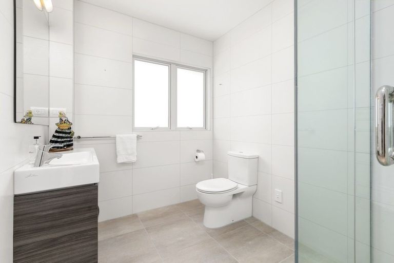 Photo of property in 154 Marine Parade, Mount Maunganui, 3116