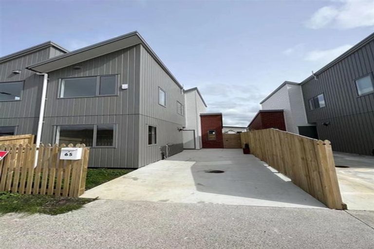 Photo of property in 65 Kaha Road, Papakura, 2110
