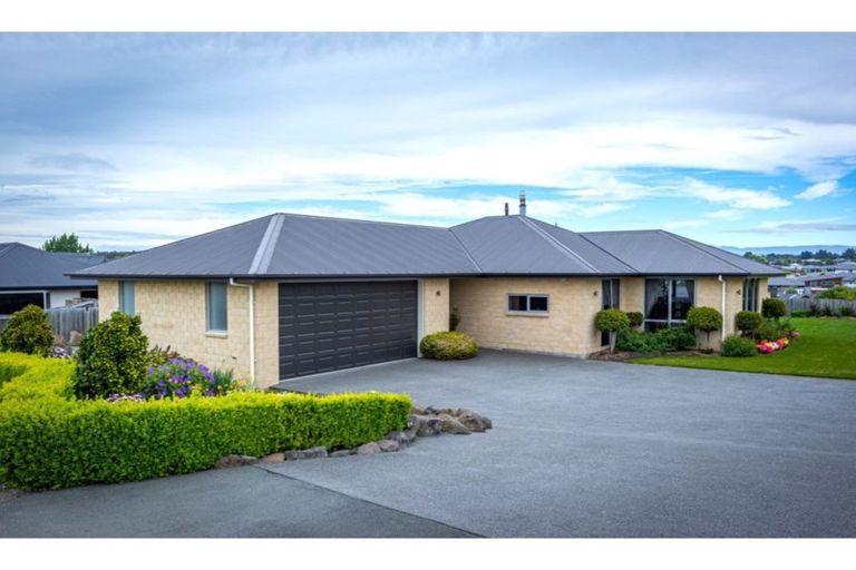 Photo of property in 11 Hunter Hills Drive, Gleniti, Timaru, 7910