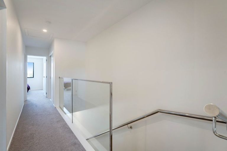 Photo of property in 23d Bayview Road, Bayview, Auckland, 0629