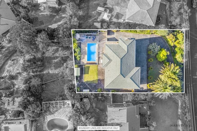 Photo of property in 6 Fairmount Road, Titirangi, Auckland, 0604