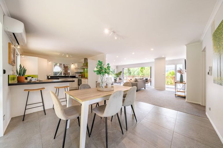 Photo of property in 22 Bridge Road, Birchville, Upper Hutt, 5018