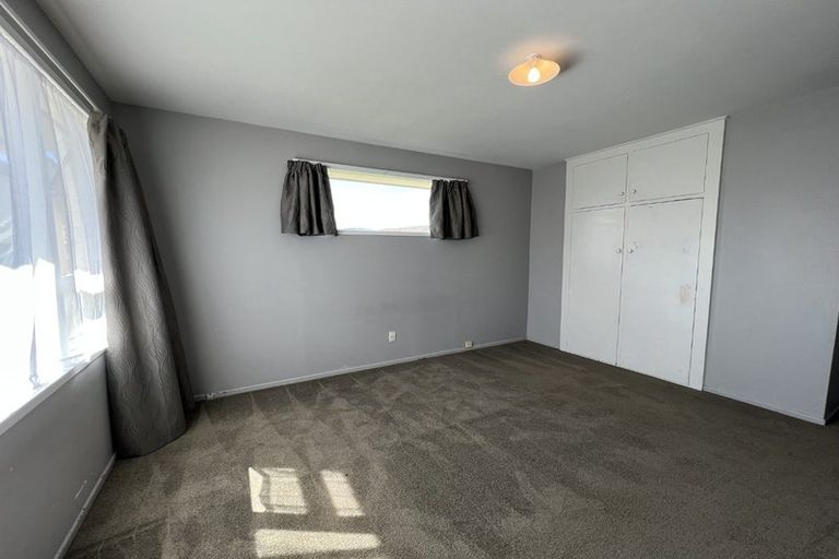 Photo of property in 8 Cob Crescent, Woolston, Christchurch, 8062