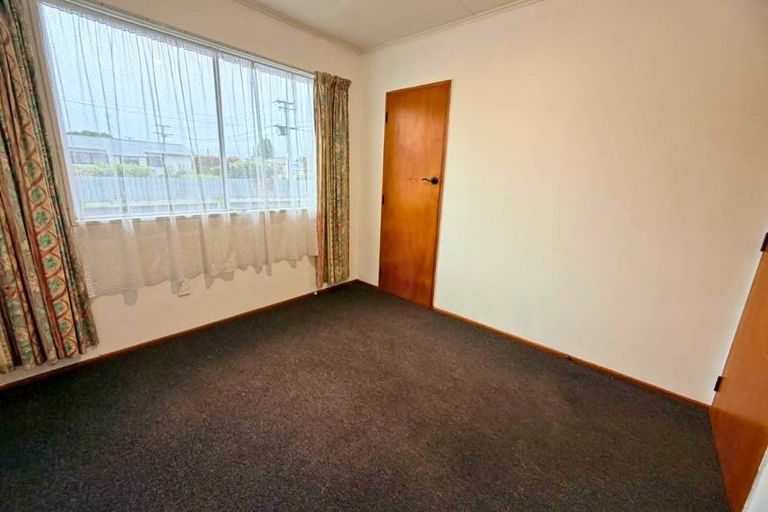 Photo of property in 18 Hogg Crescent, Masterton, 5810