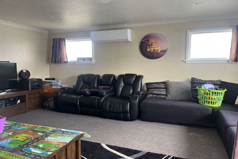 Photo of property in 44 Seymour Street, Hornby, Christchurch, 8042