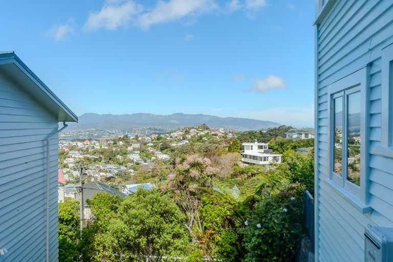 Photo of property in 94 Mitchell Street, Brooklyn, Wellington, 6021