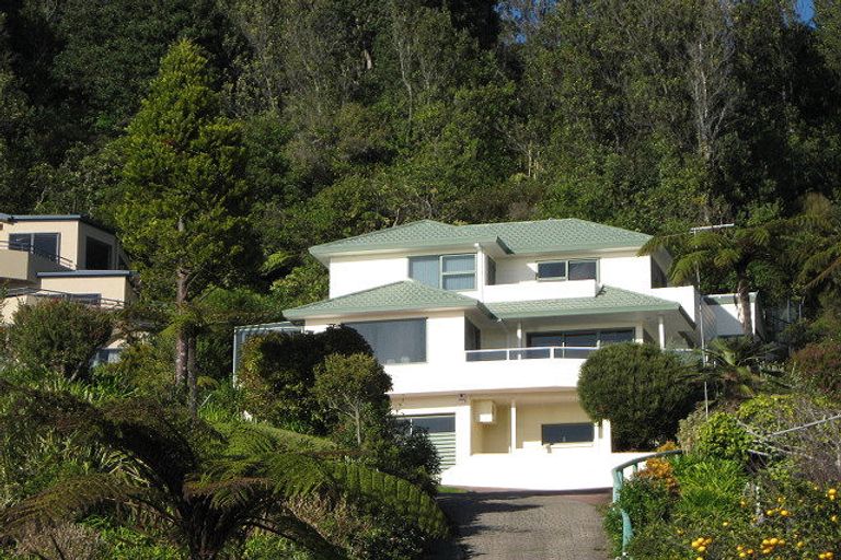 Photo of property in 32d Pohutukawa Avenue, Ohope, 3121
