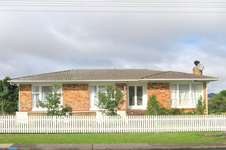 Photo of property in 27 James Laurie Street, Henderson, Auckland, 0612