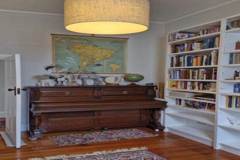Photo of property in 186 Hutt Road, Petone, Lower Hutt, 5012