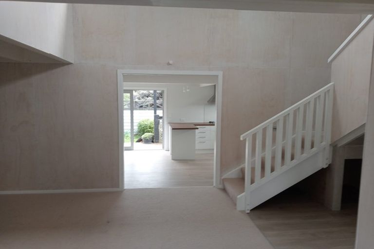 Photo of property in 1 Gray Street, Pukerua Bay, 5026