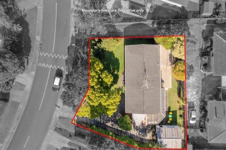 Photo of property in 27 Contessa Drive, Glenfield, Auckland, 0629